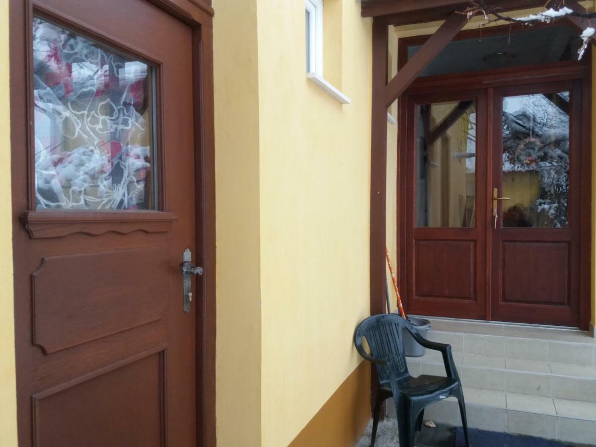 Villa Harsfak Mezokovacshaza Exterior foto