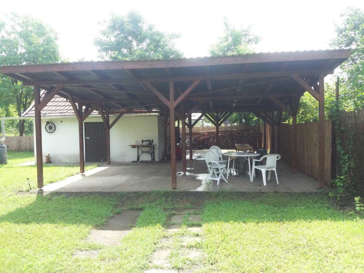 Villa Harsfak Mezokovacshaza Exterior foto